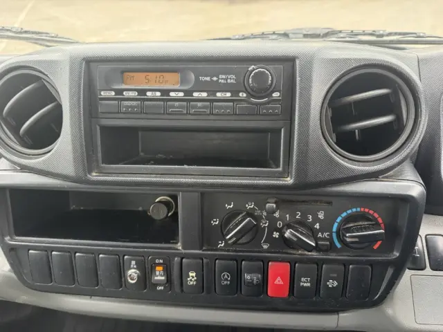 日野 デュトロ TKG-XZU655M(2WD)の写真25