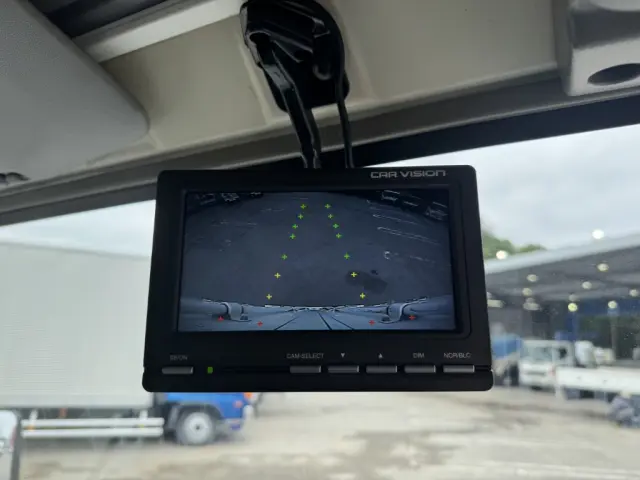 いすゞ エルフ 2RG-NPR88YN(2WD)の写真37