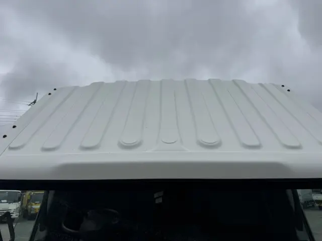 いすゞ エルフ 2RG-NPR88YN(2WD)の写真45