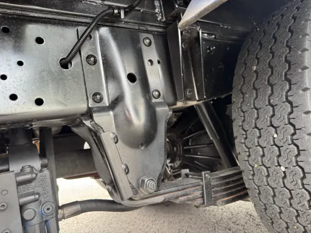 いすゞ エルフ TPG-NMR85AN(2WD)の写真25