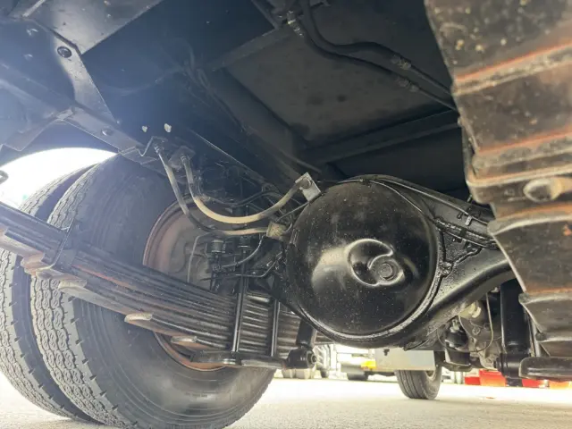 いすゞ エルフ TPG-NMR85AN(2WD)の写真26