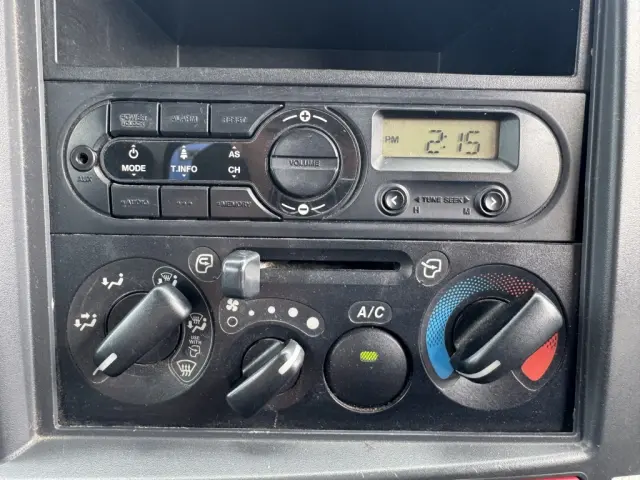 いすゞ エルフ TPG-NMR85AN(2WD)の写真32