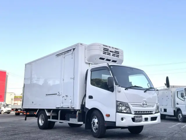 日野 デュトロ TPG-XZU712M(2WD)の写真2