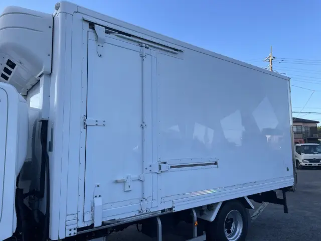 日野 デュトロ TPG-XZU712M(2WD)の写真8