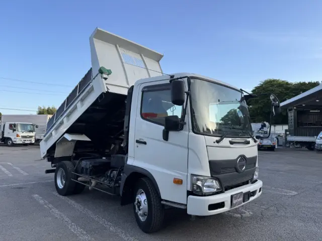 日野 レンジャー 2KG-FC2ABA(未入力/関係無)の写真2