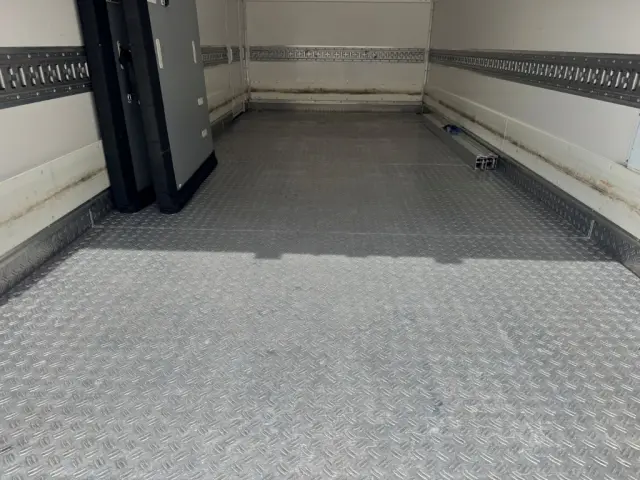 グルーウェーブにはweb掲載前のトラックも多数ございます!他にも在庫のない車両でもお客様のご希望の一台を迅速にお探し致します!お気軽にご連絡下さい!|いすゞ エルフ TKG-NPR85YN(2WD)の写真14