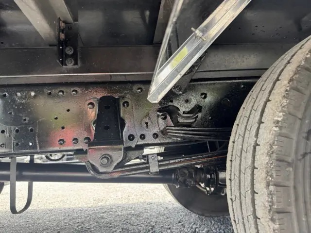 いすゞ エルフ TKG-NPR85YN(2WD)の写真27