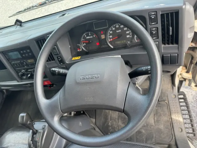 いすゞ エルフ TKG-NPR85YN(2WD)の写真32