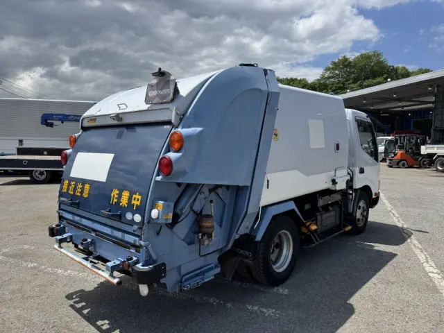 日野 デュトロ TPG-XZU600X(2WD)の写真3
