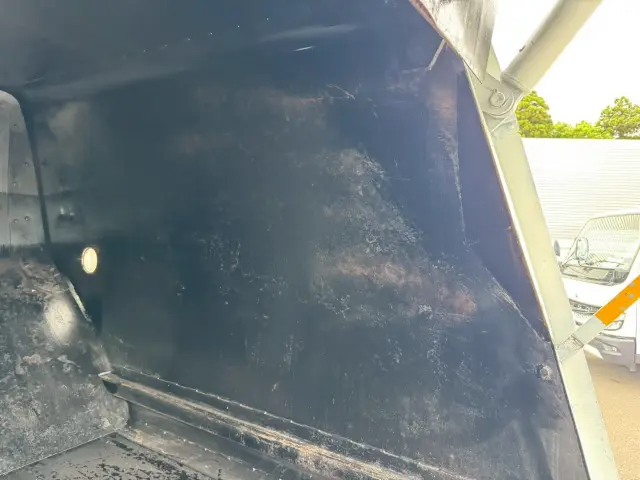 日野 デュトロ TPG-XZU600X(2WD)の写真18