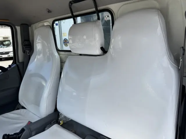 日野 デュトロ TPG-XZU600X(2WD)の写真41
