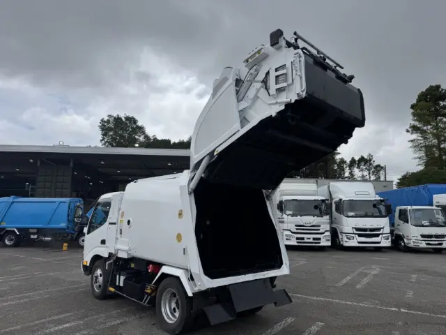 日野 デュトロ TPG-XZU600X(2WD)の写真17
