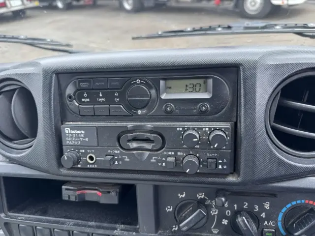 日野 デュトロ TPG-XZU600X(2WD)の写真37