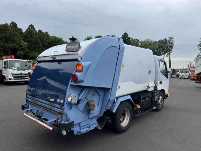 日野 デュトロ TPG-XZU600X(2WD)の写真3
