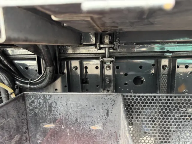 日野 デュトロ TPG-XZU600X(2WD)の写真28