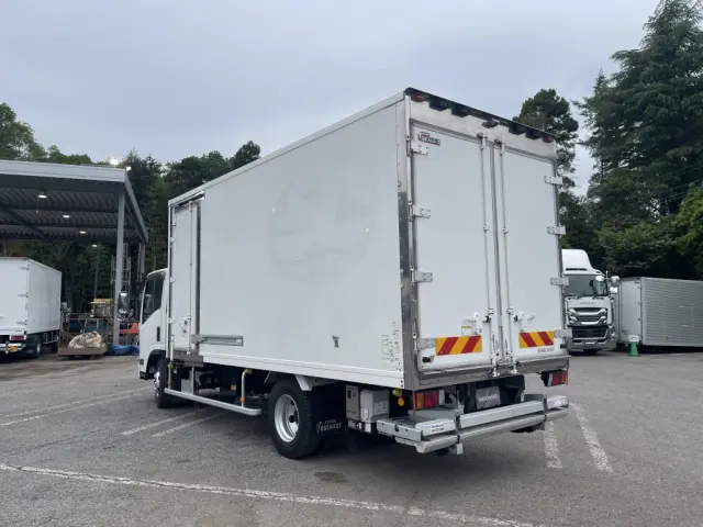 いすゞ エルフ TKG-NPR85YN(2WD)の写真4