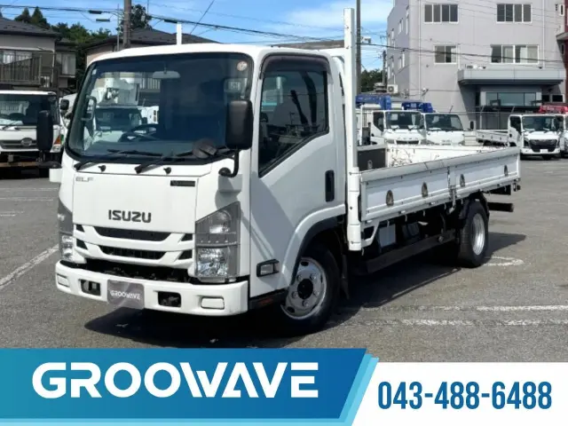いすゞ エルフ TRG-NLS85AR(4WD)の写真1