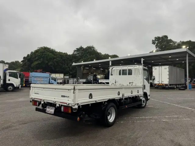 いすゞ エルフ TRG-NLS85AR(4WD)の写真4