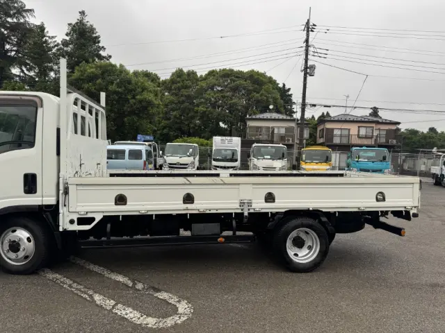 いすゞ エルフ TRG-NLS85AR(4WD)の写真8