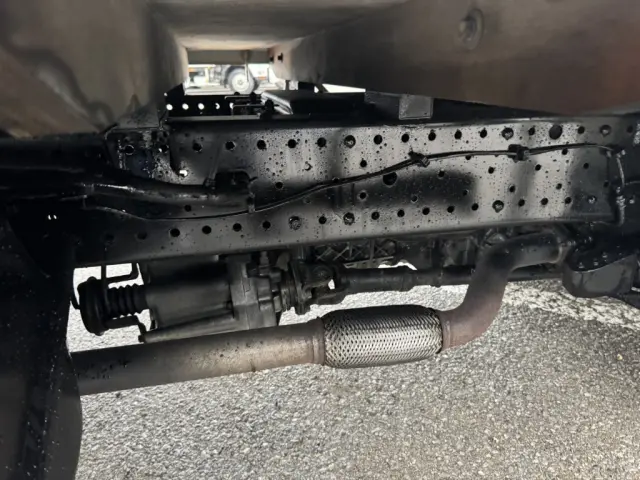 いすゞ エルフ TRG-NLS85AR(4WD)の写真19