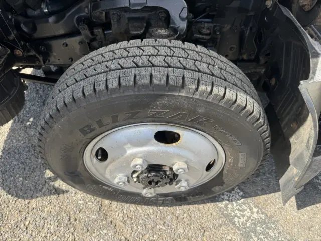 いすゞ エルフ TRG-NLS85AR(4WD)の写真35