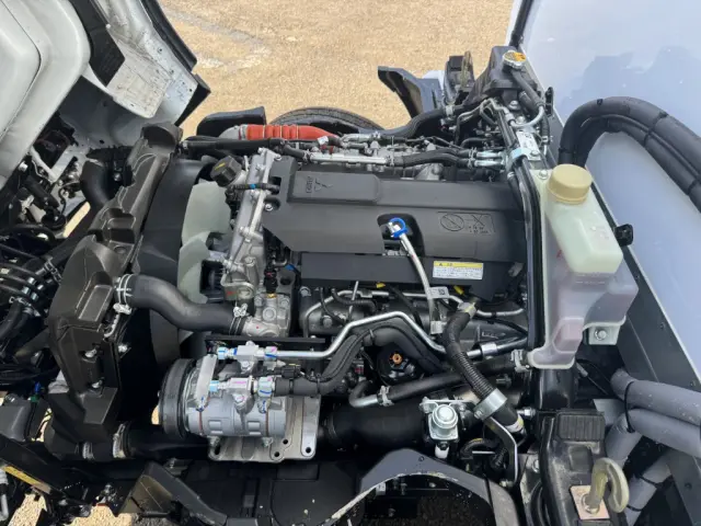 三菱 キャンター 2RG-FBAV0(2WD)の写真38