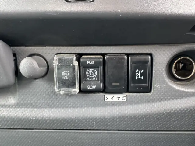 いすゞ フォワード 2RG-FTR90U2(未入力/関係無)の写真35
