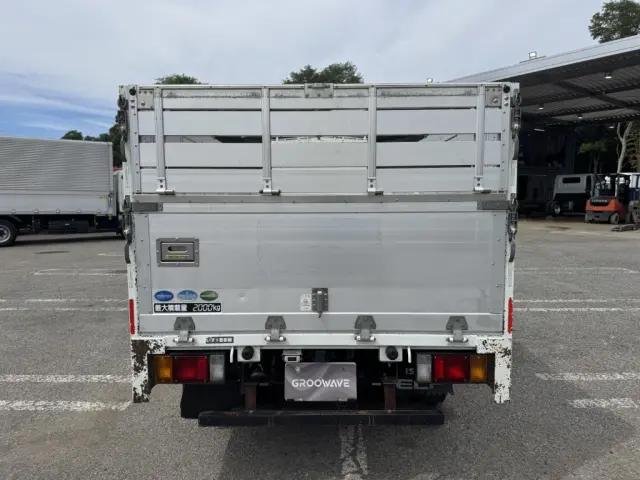いすゞ エルフ TRG-NJR85A(2WD)の写真8