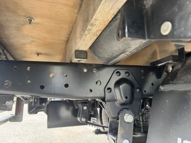 いすゞ エルフ TRG-NJR85A(2WD)の写真16