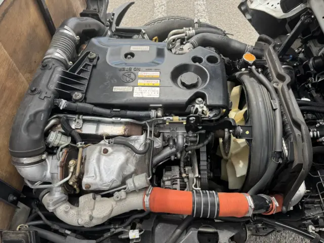 いすゞ エルフ TRG-NJR85A(2WD)の写真35