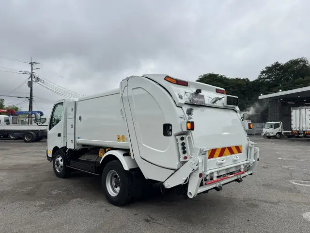 日野 デュトロ TKG-XZU700M(2WD)の写真5
