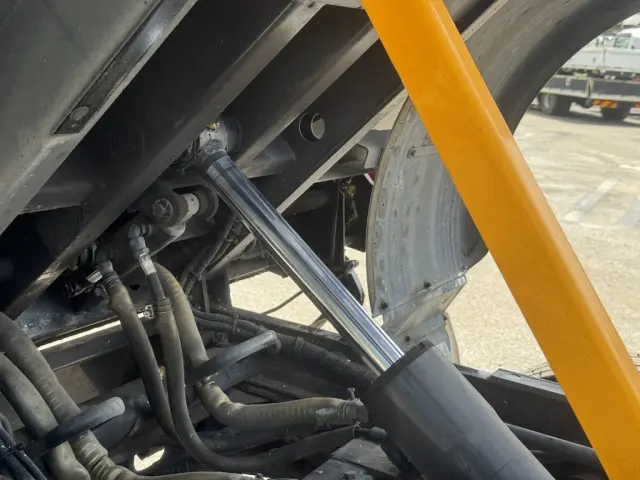 日野 デュトロ TKG-XZU700M(2WD)の写真21