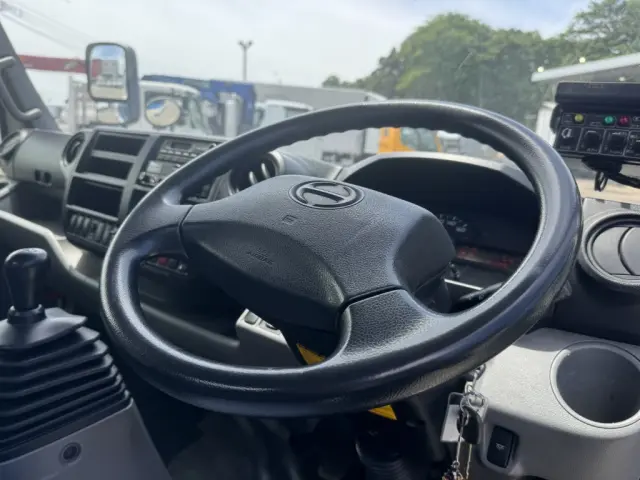 日野 デュトロ TKG-XZU700M(2WD)の写真33