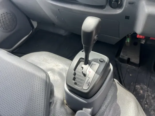 いすゞ エルフ TKG-NKR85AN(2WD)の写真34