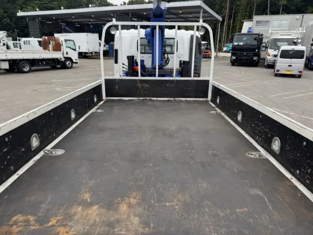 いすゞ エルフ TPG-NPR85AR(2WD)の写真13