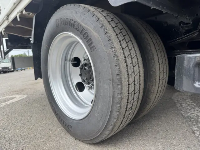 いすゞ エルフ TPG-NPR85AR(2WD)の写真49