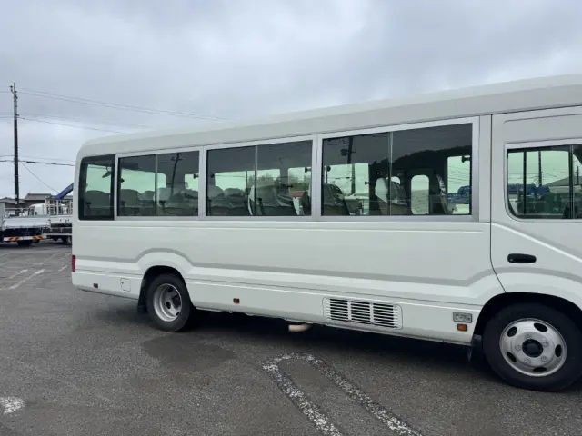 日野 リエッセⅡ 2DG-XZB70M(未入力/関係無)の写真7