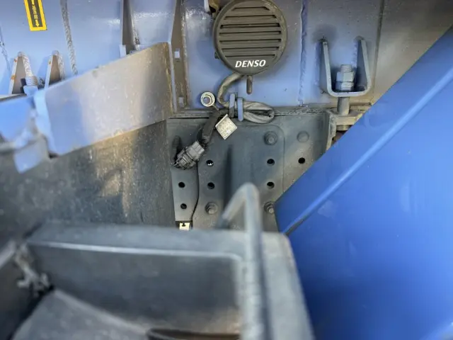 三菱 キャンター 2PG-FEAV0(2WD)の写真21