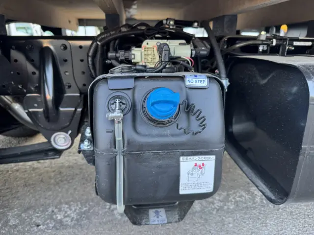 三菱 キャンター 2RG-FBA20(2WD)の写真22