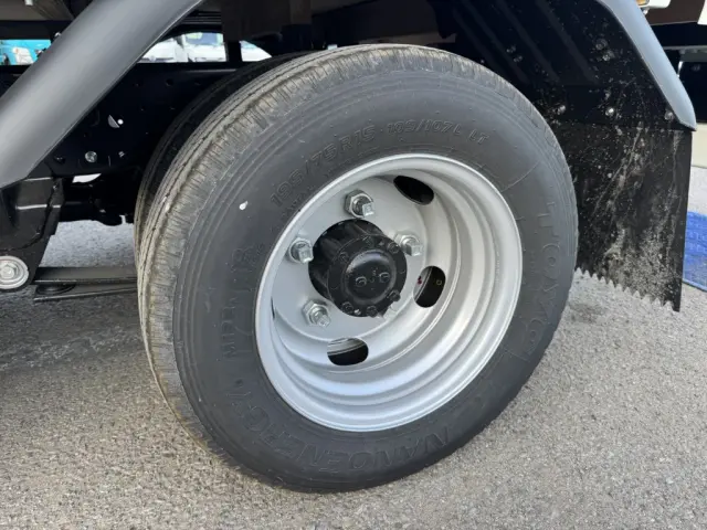三菱 キャンター 2RG-FBA20(2WD)の写真40