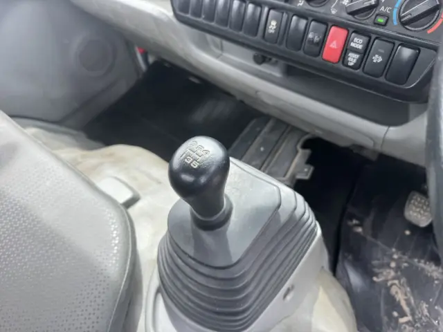 日野 デュトロ TKG-XZC655M(2WD)の写真24