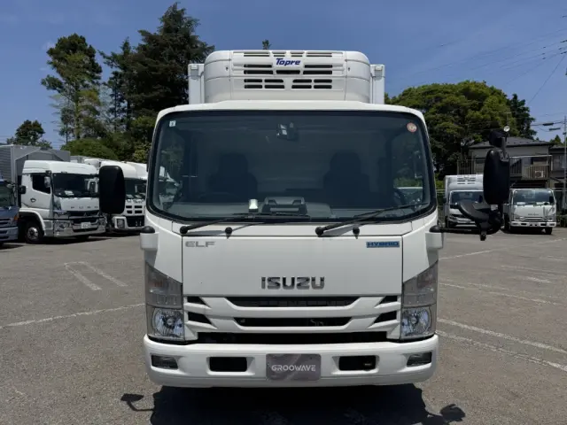 いすゞ エルフ 2SG-NPR88AN(2WD)の写真6