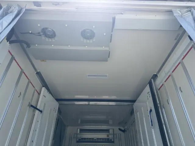 いすゞ エルフ 2SG-NPR88AN(2WD)の写真14