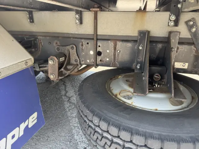 いすゞ エルフ 2SG-NPR88AN(2WD)の写真20