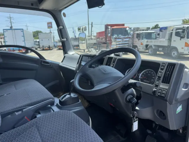 いすゞ エルフ 2SG-NPR88AN(2WD)の写真29