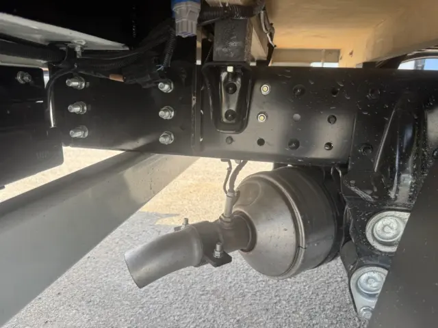 三菱 キャンター 2RG-FBA20(2WD)の写真21