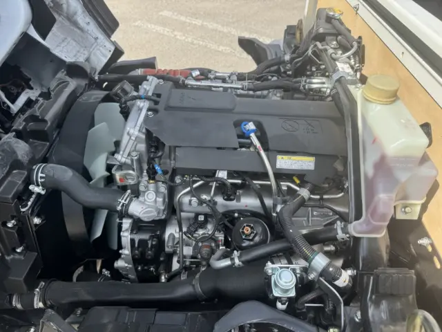三菱 キャンター 2RG-FBA20(2WD)の写真38