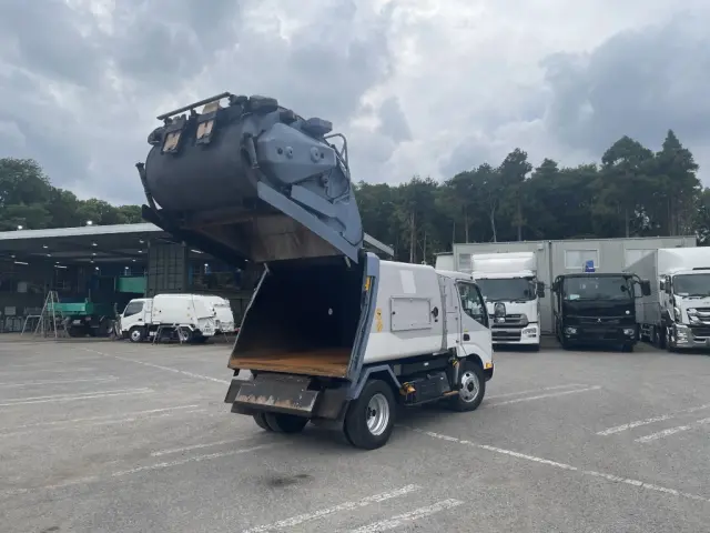日野 デュトロ TPG-XZU600X(2WD)の写真15