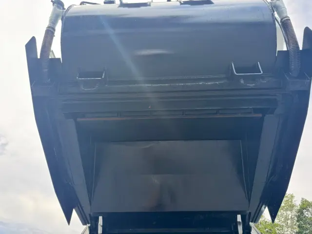 日野 デュトロ TPG-XZU600X(2WD)の写真18