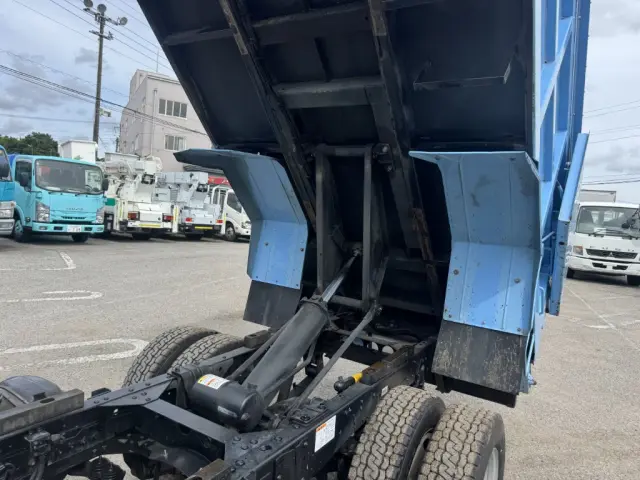 いすゞ エルフ TPG-NKR85AN(2WD)の写真19